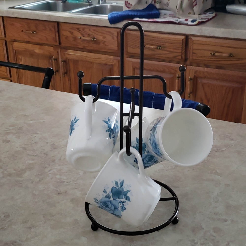 Coffee cup holder